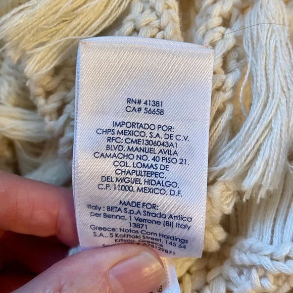 CHAPS Tribal Natural Cream Crochet Fringe Pullover Boho Sweater Size S/M Hippie - Picture 9 of 9